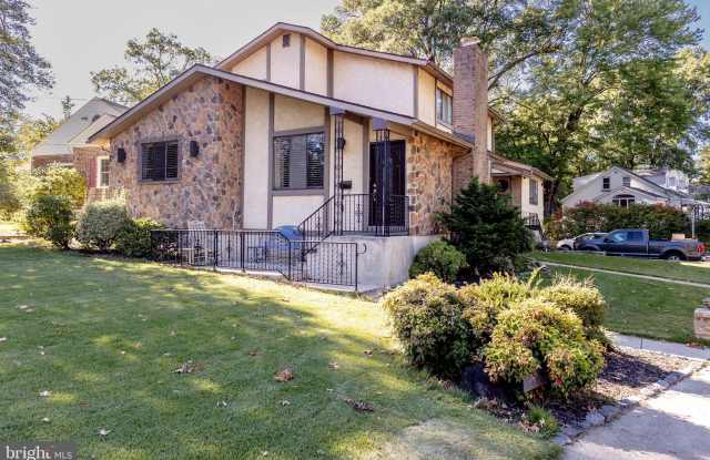 101 GARFIELD Avenue Gallery 2