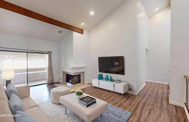 Beautiful 2 Bedroom Home in Costa Mesa - 2466 Fairbrook Way, Costa Mesa, CA 92626