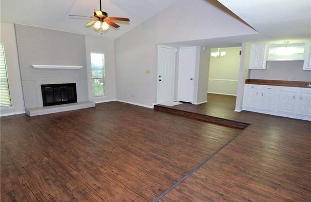 2828 Hamlett Lane Gallery 2