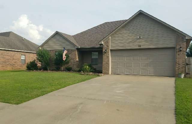 Contact Peggy 501 676 1758 Pets ok with approval photos photos