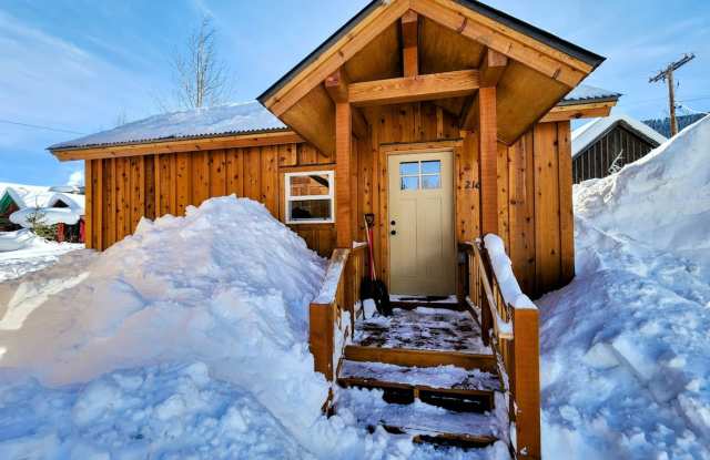 Accessory dwelling on the creek! - 216 Maroon Avenue, Crested Butte, CO 81224