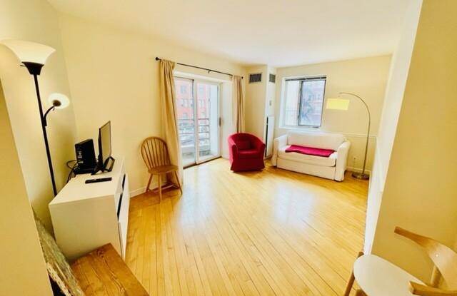 19 Wiget St. photos photos