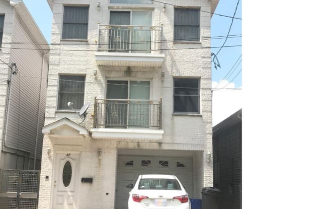 47 TERRACE AVE - 47 Terrace Avenue, Jersey City, NJ 07307