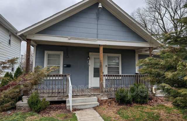 724 S Fuller Ave photos photos