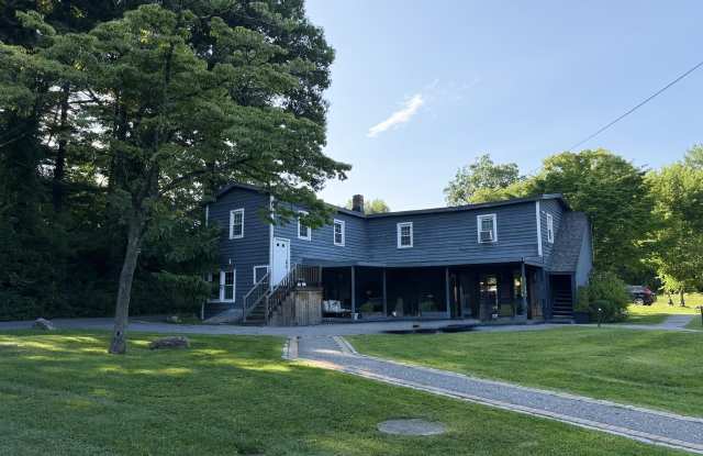 60 Westchester Avenue photos photos
