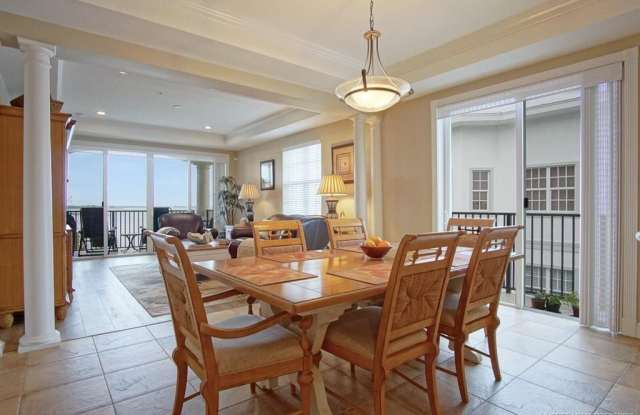 3736 NE Indian River Drive Gallery 4