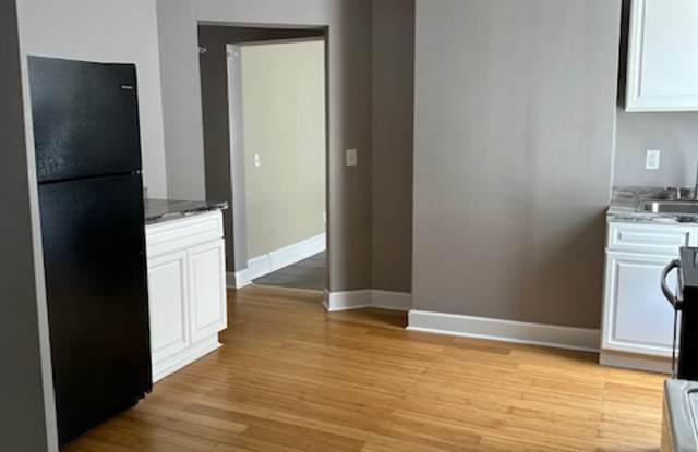 418 West Church Street - 4 photos photos