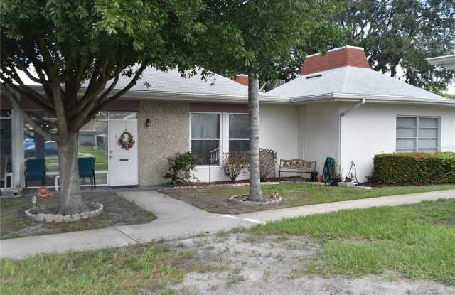4365 TAHITIAN GARDENS CIRCLE - 4365 Tahitian Gardens Circle, Holiday, FL 34691