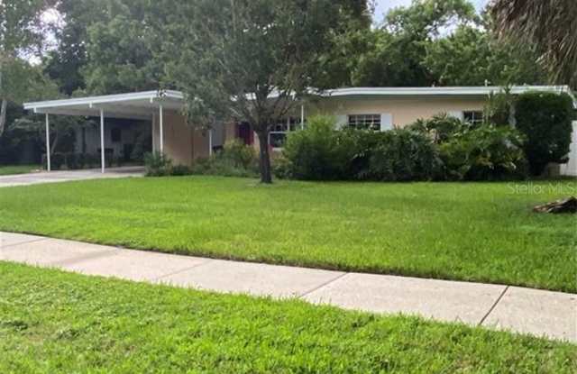 514 DARCEY DRIVE - 514 Darcey Drive, Winter Park, FL 32792