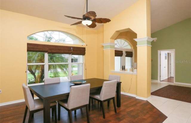 681 ROTONDA CIRCLE Gallery 2