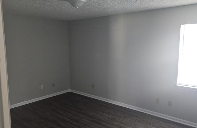 202 Dunaway Dr Gallery 3