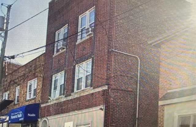 210 Washington Avenue Gallery 1