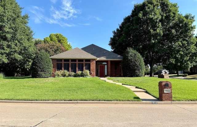 1912 Spinnaker Lane photos photos