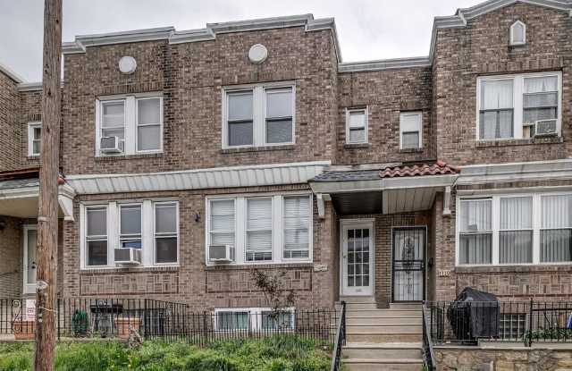 1117 Rosalie Street photos photos