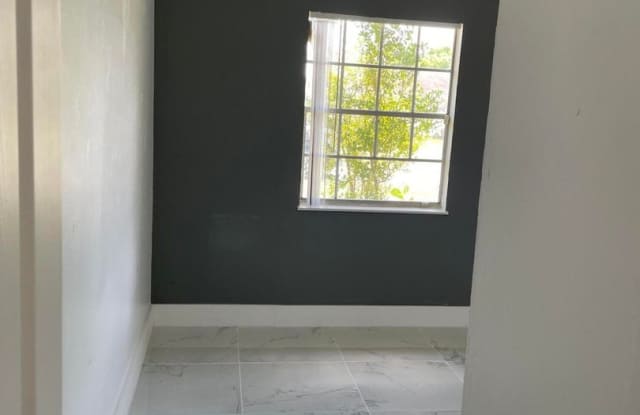 8131 SW 6TH ST #8131 NORTH LAUDERDALE, FL 33068 photos photos