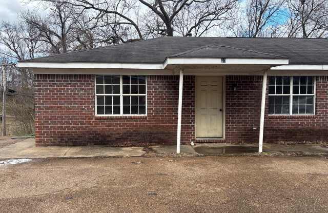 330 Main Street - 10 photos photos