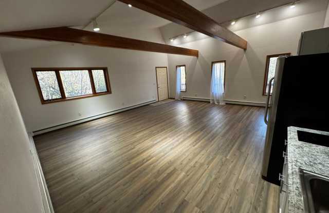 Roosterfish Road 1071 Gallery 3