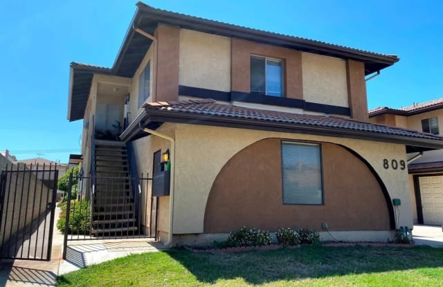 809 S Stoneman Avenue - 809 South Stoneman Avenue, Alhambra, CA 91801