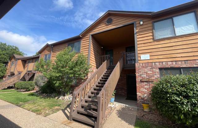Super 1 Bedroom Condo in Perfect Condition! photos photos