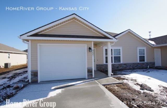 9221 N Gower Ave - 9221 North Gower Avenue, Kansas City, MO 64154