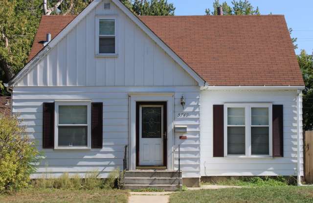 **Lake Nokomis Beauty! 3 Bed 1 Bath!** photos photos