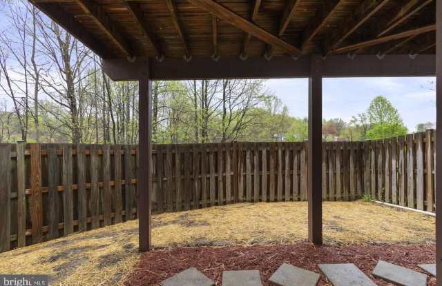 708 STAFFORD GLEN COURT photos photos