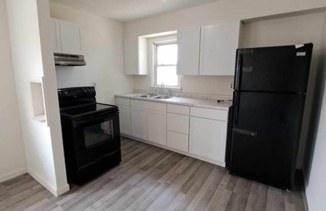 2302 Bender Ave - 2302 Bender Avenue, Hamilton, OH 45011