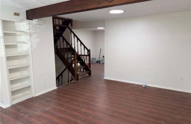 103 Hamilton Trace Gallery 3