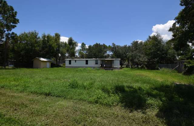 2 Bedroom 1 Bath Mobile Home For rent at 5101 N. Kaliga Drive St. Cloud FL 34771. photos photos