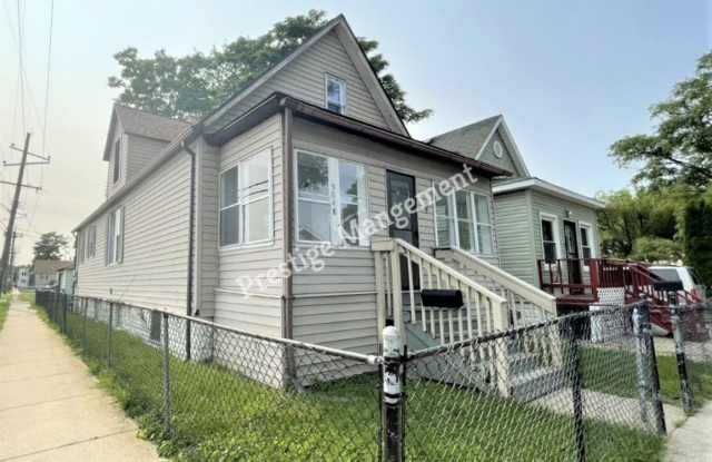 Large Renovated 3 bed 2 bath Home - 5648 Alice Avenue, Hammond, IN 46320