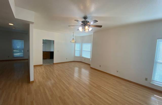 614 Countryside Drive, Vacaville - Mid September 2026 Gallery 4