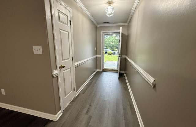 6509 Van Nobbing Court Gallery 3
