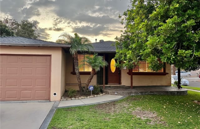 160 S Thomas Street - 160 South Thomas Street, Orange, CA 92859