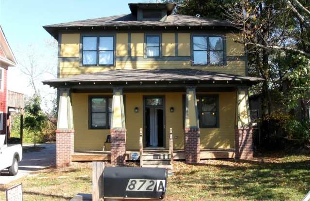 872 Washington Street SW photos photos