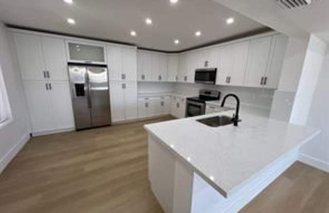 1350 Northeast 162nd Street photos photos