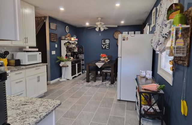 48 APPALACHIAN Drive Gallery 4