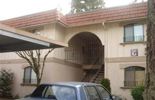 12521 NE 117th Pl #G2 photos photos