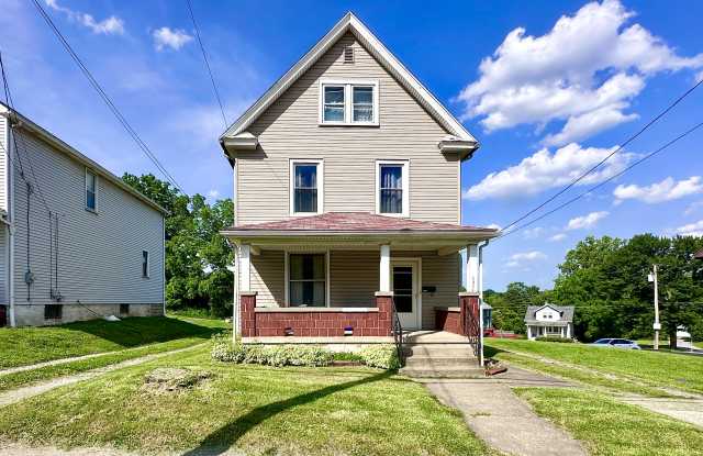 1819 E Washington St photos photos