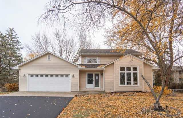 5245 Clayton Dr Gallery 1