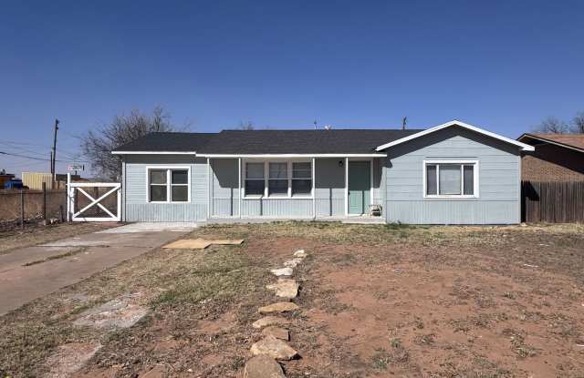 Just Renovated-Right off I-27 and 50th Street photos photos