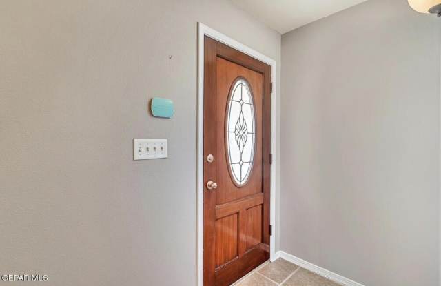 3821 TIERRA FIJI Lane Gallery 3