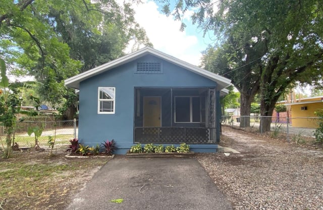1707 E. Ellicott St - 1707 East Ellicott Street, Tampa, FL 33610