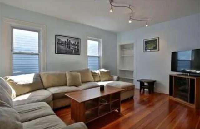 46 Middle St. photos photos