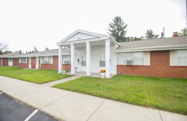 4825 Hill Ave photos photos