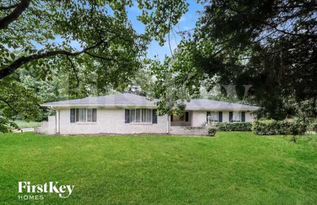 4835 Rondelay Court photos photos