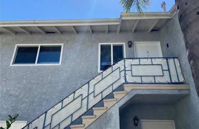 4237 Dixie Canyon Avenue photos photos