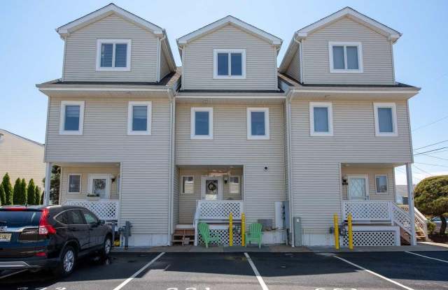 221 N 36 Ave - 221 North 36th Avenue, Longport, NJ 08403