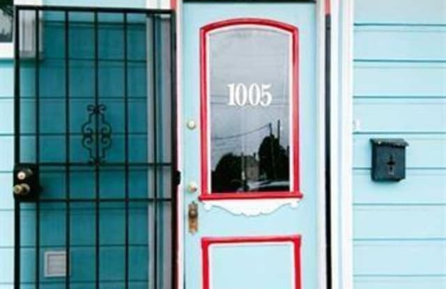1005 FRANKLIN Avenue Gallery 2