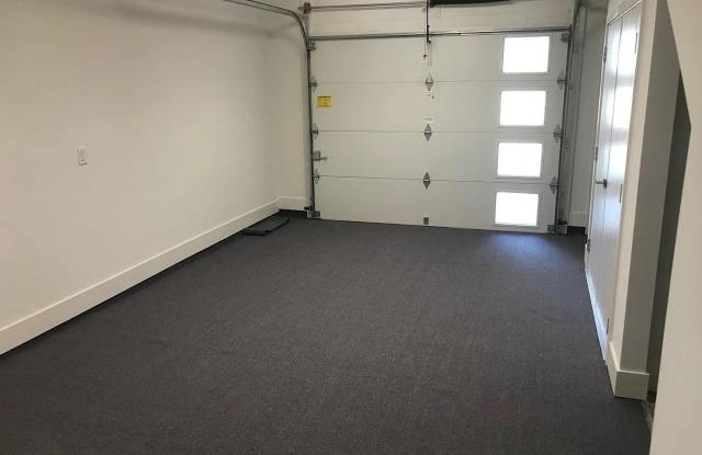 Room in 2 Bedroom Home at New Bern Ave photos photos