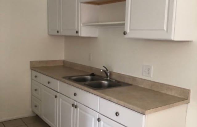 11736 Coldbrook Ave - 11736 Coldbrook Avenue, Downey, CA 90241